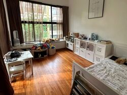 Holland Link (D10), Terrace #558339701